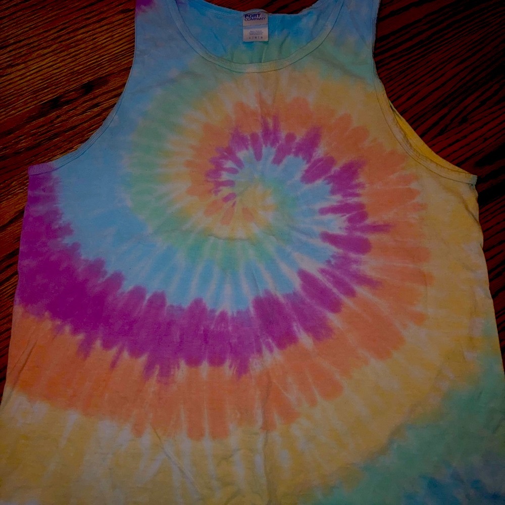 Large tie dye tank women’s